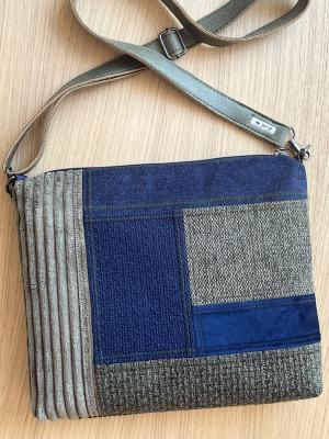 "Flickenwerk IV/6" - KHAKI-DUNKELBLAU
